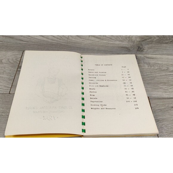 St. Johns Episcpal Church Cookbook, Saginaw, Michigan 1952-St. Hildas Group - Picture 5 of 7